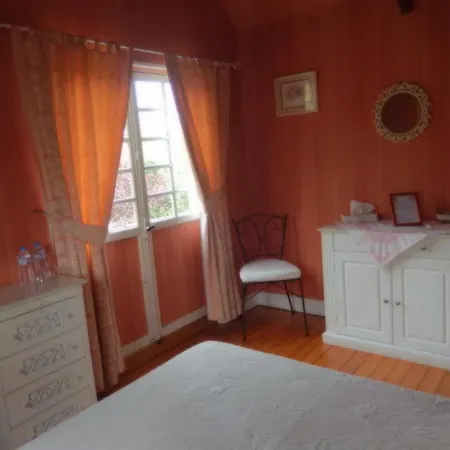 Moulin Des Chennevieres * Giverny