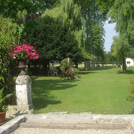 Moulin Des Chennevieres Couette-café *